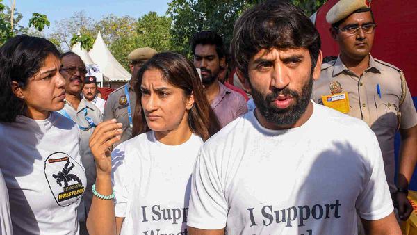 मांगें नहीं मानी तो 15 जून के बाद फिर से होगा आंदोलन, नाबालिग के बयान बदलने पर बोले बजरंग पूनिया