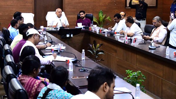 किसान सम्मान निधि योजना से सभी पात्र किसानों को लाभान्वित करना योगी सरकार की प्राथमिकता- सूर्य प्रताप शाही