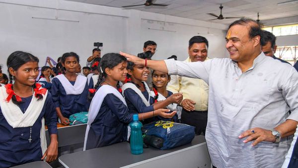 असम: ओबीसी छात्रों के लिए बिस्वा सरकार का बड़ा फैसला, आरक्षण कोटा 15 से बढ़ाकर 27 फीसदी किया