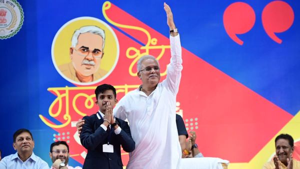 युवाओं से भेंट-मुलाकात कार्यक्रम में सीएम भूपेश बघेल ने जानी समस्याएं, बोले-कका अभी जिंदा है