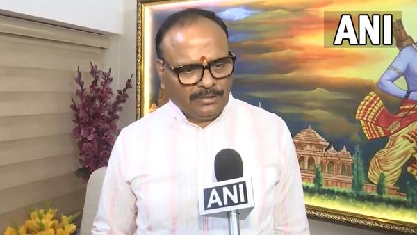 पाकिस्तानी से भारत आई Seema Haider पर जानिए क्या बोले डिप्टी सीएम ब्रजेश पाठक?