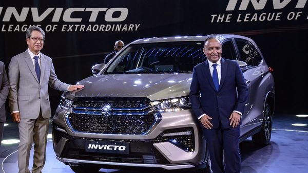 Invictod कार लॉन्‍च होते ही मारुति सुजुकी के शेयर में आया लगभग चार फीसदी का उछाल