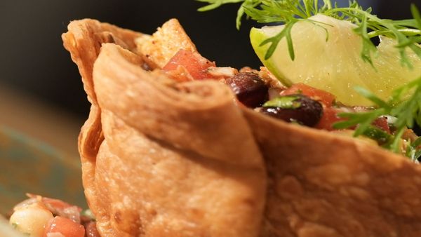 Street Foood In Bihar: आप भी हैं चाट खाने के शौकीन, यहां के बास्केट चाट का ज़रूर लें ज़ायका