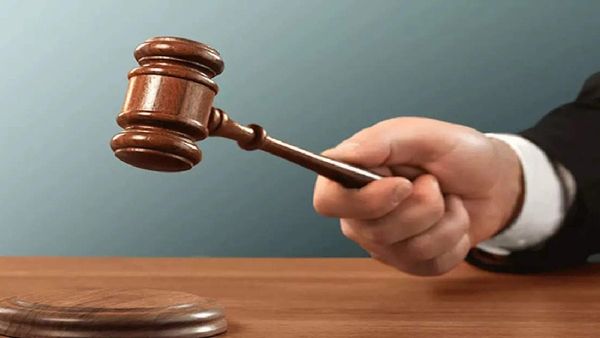 पूजा-पाठ करते-करते नाबालिग पर नियत खराब, कर दी छेड़खानी, पुरोहित गया जेल