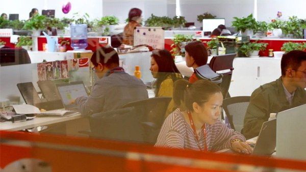 ना नौकरी मिलती है, ना कोई शादी के लिए देता है बेटी.. चीन के लोगों के लिए 35 साल की उम्र क्यों बनी अभिशाप?