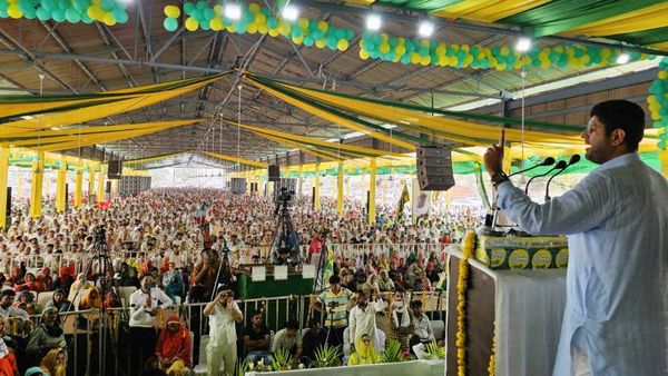 हर बूथ पर जजपा को मजबूत कर विधायकों की संख्या 10 से बढ़ाकर 46 करें: अजय चौटाला