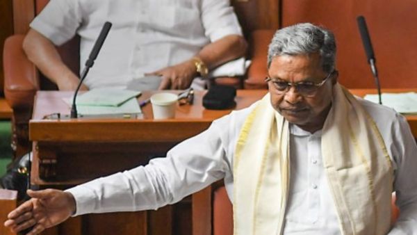Karnataka budget 2023: सिद्दारमैया ने पेश किया बजट, कांग्रेस की पांच गारंटियों पर आएगा 52 हजार करोड़ का खर्च
