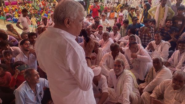 राज्‍यसभा सांसद डॉ. किरोड़ी लाल मीणा ने ग्रामीणों से मांगी कुंवारों की सूची, बोले-'मैं करवा दूंगा सबकी शादी'