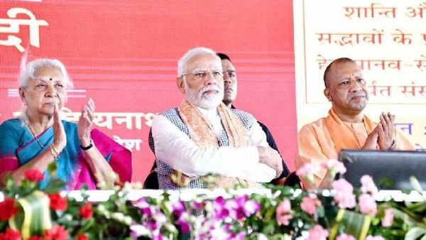 पूरी मानवता का मार्गदर्शन कर रहा गीता प्रेस- पीएम मोदी