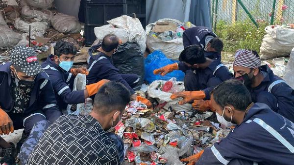 Indore news: अमरनाथ में बजा सफाई का डमरु, इंदौरियों की टीम ने दिखाया स्वच्छता का जज्बा