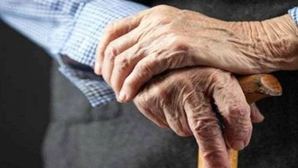 Reverse Aging: बुढ़ापे से पुनः जवान हो जाने की जुगत में साइंस