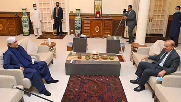 पाकिस्तान में बनने जा रही केयरटेकर सरकार, शहबाज शरीफ देंगे इस्तीफा, जानिए कैसी होगी सूरत, कैसे बनेगा PM?