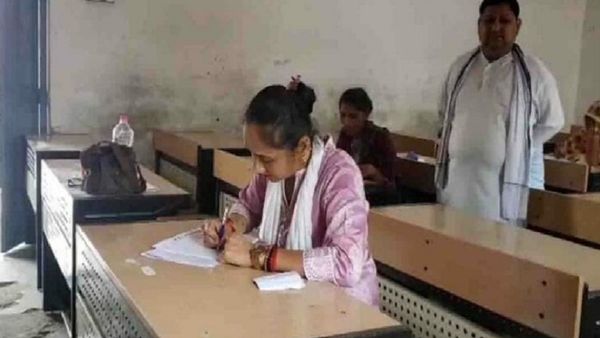 Damoh: दबंग विधायक रामबाई ने दी 12वीं की परीक्षा, बेटी-भांजी की प्रेरणा से कर रहीं पढ़ाई