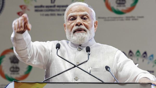 Sickle Cell Anemia: क्या है सिकल सेल एनीमिया मिशन, जिसके लिए PM मोदी ने शुरू किया अभियान