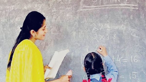 mp teacher recruitment 2023: शिक्षकों की होगी बंपर भर्ती, डांस-म्यूजिक के टीचर भी रखे जाएंगे, 8454 पद