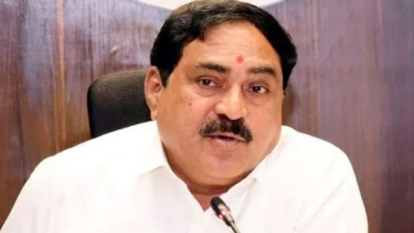 हैदराबाद: तेलंगाना चुनाव से पहले कई कांग्रेस नेता बीआरएस में हुए शामिल