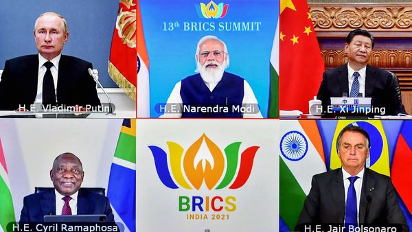 BRICS में चीन-पाकिस्तान बनाम हिन्दुस्तान... डेवलपमेंट नहीं, गुटबाजी का नया अड्डा बन गया है ब्रिक्स?