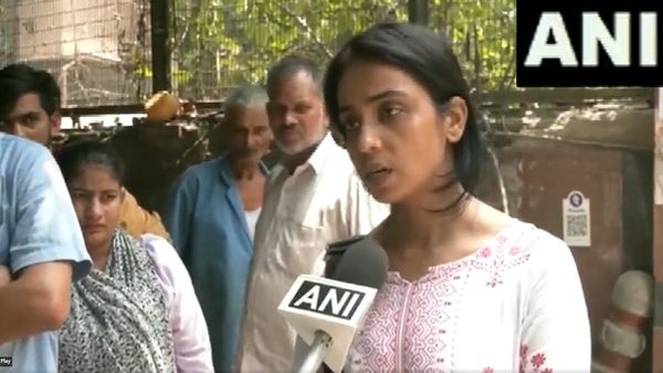 Delhi News: इंदरपुरी में बेड बॉक्स के अंदर नाबालिग लड़के का मिला शव, बच्चे की मां ने सुनाई आपबीती