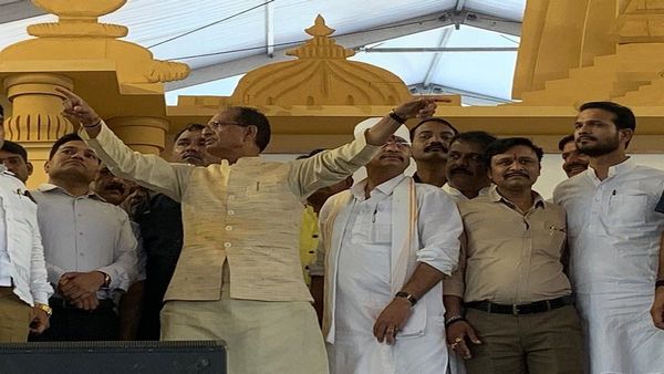 Sagar में बोले shivraj, उनसे पूछे तो बोलेंगे लाल किला और कुतुब मीनार भी कमलनाथ ने बनवाए हैं