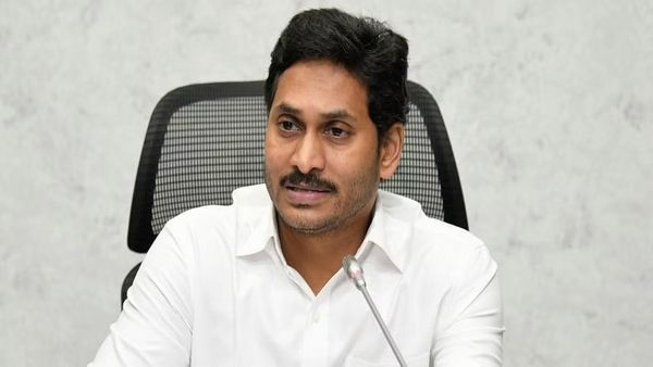 आंध्र प्रदेश में जगन्ना सुरक्षा को द्विवार्षिक बनाएगी YSRC सरकार, ये है वजह 