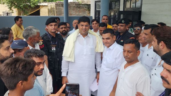 हरियाणा सरकार ने राशन डिपो के लिए आवेदन का समय एक सप्ताह बढ़ाया: दुष्यंत चौटाला