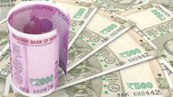 रुपये को रिकॉर्ड निचले स्तर पर बनाए रखने के लिए RBI का नया प्लान, बेच सकता है डॉलर
