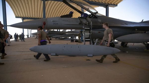 यूक्रेन को F-16 फाइटर जेट्स की सप्लाई करेंगे नीदरलैंड-डेनमार्क, US से मिली मंजूरी, अब क्या करेंगे पुतिन?