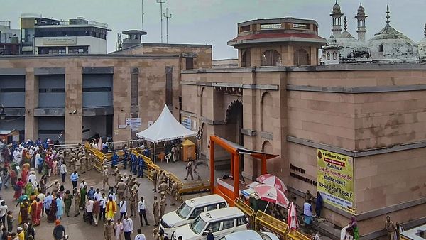 नमाज अदा करने के लिए दो घंटा रोका गया ज्ञानवापी का सर्वे, पढ़ें टॉप-5 लेटेस्ट अपडेट्स