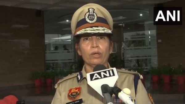 Nuh Mewat Violence: सोशल मीडिया के दुरुपयोग पर हरियाणा पुलिस की सख्ती, ADGP ममता सिंह ने दी चेतावनी