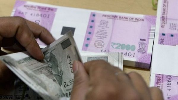 500 रुपये बचाकर हाउस वाइफ भी बन सकती हैं निवेशक, यहां करेंगी निवेश तो मिलेगा शानदार रिटर्न