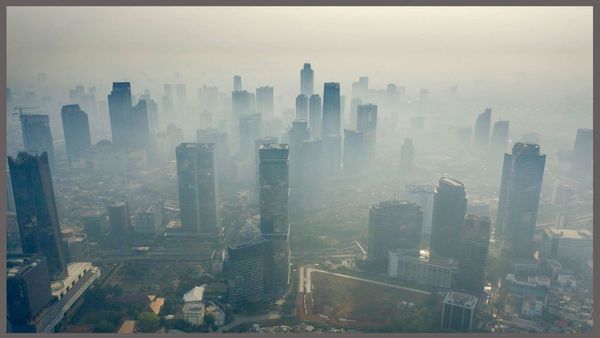 दुनिया का सबसे प्रदूषित शहर बना जकार्ता, इंडोनेशिया के राष्ट्रपति ने कहा- हम राजधानी ही बदल डालेंगे