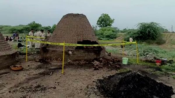 Rajasthan: 14 साल की बच्‍ची को गैंगरेप के बाद कोयला भट्टी में ज़िंदा जलाया, 6 लोग हिरासत में