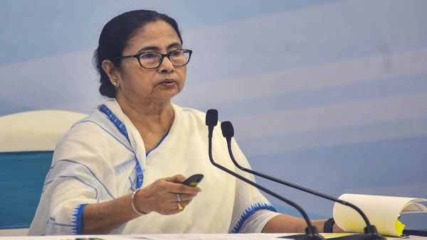 नगर निगम भर्ती मामला: सुप्रीम कोर्ट से ममता सरकार को झटका, कलकत्ता HC के आदेश को चुनौती देनी वाली याचिका खारिज