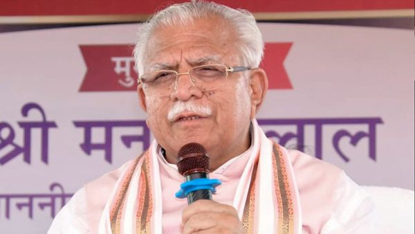 जनसंवाद कार्यक्रम में सीएम खट्टर ने सुनी जनता की समस्याएं, समाधान के लिए अधिकारियों को दिए निर्देश