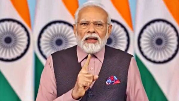 PM Modi विपक्षी गठबंधन पर बरसे, Quit India मूवमेंट का जिक्र कर बोले- देश में एक ही आवाज- वंशवाद भारत छोड़ो