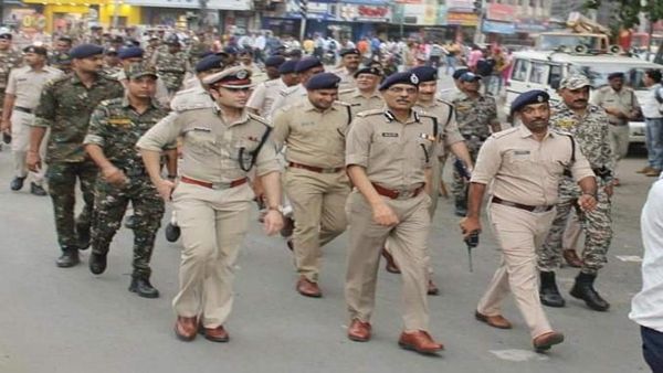 MP Police: पुलिसकर्मियों के साप्ताहिक अवकाश से बढ़ेगा अफसरों का तनाव, 7 हजार बल का करना होगा हर दिन मैनेजमेंट