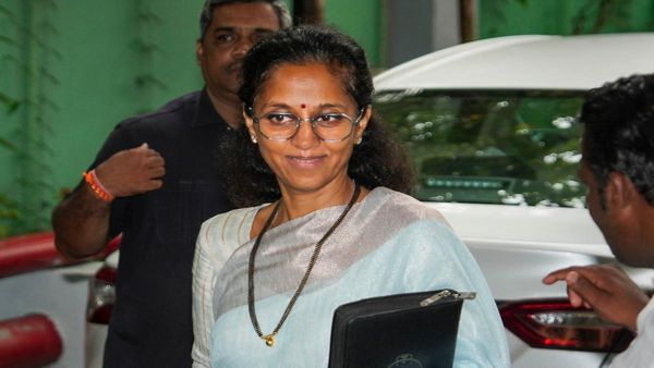 सिलेंडर की कीमतों की कटौती को NCP ने बताया 'जुमला', सुप्रिया सुले बोलीं- 500-700 कम करने चाहिए थे