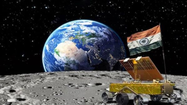 India on Moon: इक बगल में चाँद होगा, इक बगल में रोटियाँ
