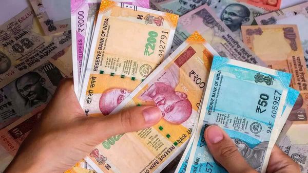 77वें स्वतंत्रता दिवस पर इंटरनेशनल बनने निकला रुपया, जानिए भारतीय करेंसी के 1947 से विकास की कहानी