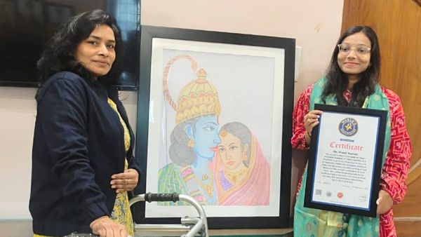 अद्भुत! 50,081 बार लिखा 'राम' का नाम और बन गया विश्व रिकॉर्ड, ट्यूमर से जूझ रही 'प्रीती' ने ऐसे रचा इतिहास