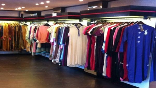 Punjab: सूट सिलाई के संचालक ने मांगे 50 हजार तो वित्त मंत्री तक पहुंची शिकायत...फिर सील हुआ बुटीक