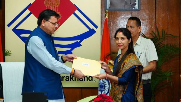 उत्तराखंड: सीएम धामी ने उच्च शिक्षा विभाग के अन्तर्गत चयनित 17 अभ्यर्थियों को नियुक्ति पत्र प्रदान किये