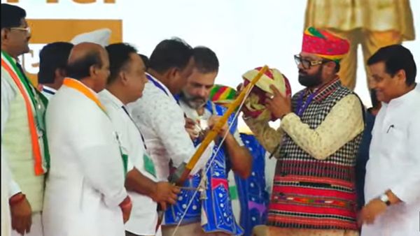 Rahul Gandhi in Banswara Live: मानगढ़ धाम से राहुल गांधी राजस्‍थान में चुनावी शंखनाद, फायदा मप्र को भी