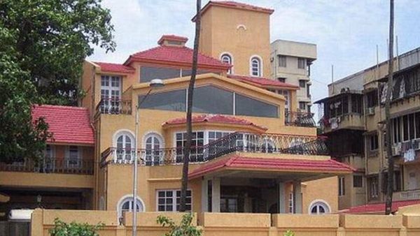 Aashirwad Bungalow: वो बंगला, जिसने तीन सुपरस्टार्स का करियर कर दिया खराब