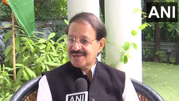 'स्मृति की जब्त हो जाएगी जमानत, PM मोदी चले जाएंगे गुजरात',जानिए कांग्रेस नेता राशिद अल्वी ने ऐसा क्यों कहा?