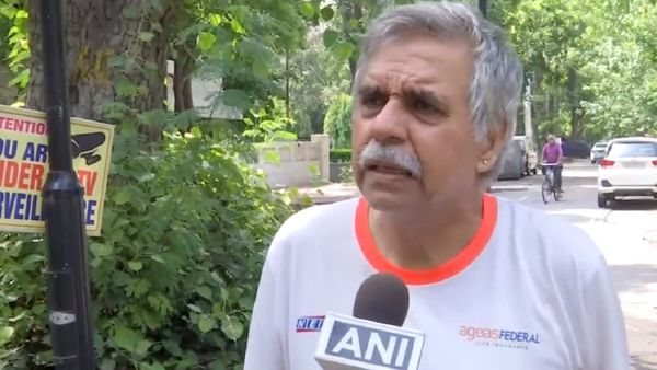 संदीप दीक्षित की AAP के खिलाफ भड़ास जारी, कांग्रेस के बड़े नेताओं से अलग बयानबाजी