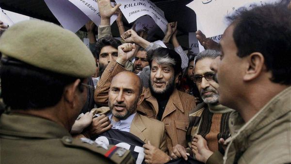 दिल्ली हाई कोर्ट ने टेरर फंडिंग मामले में शब्बीर अहमद शाह की याचिका पर की सुनवाई, NIA को जारी किया नोटिस