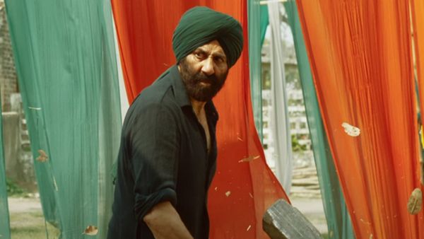 Gadar 2 BO Day 6: सनी देओल की 'गदर 2' की रिकॉर्ड तोड़ कमाई जारी, छठे दिन किया 250 करोड़ का आंकड़ा पार