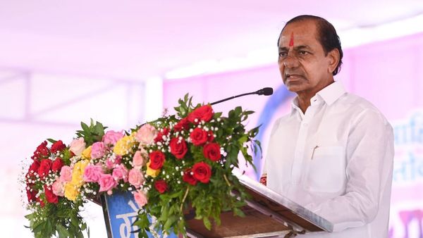 466 आपातकालीन वाहनों को तेलंगाना के सीएम के चंद्रशेखर राव ने दिखाई हरी झंडी, कही ये बात