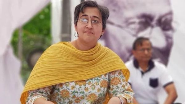 शिक्षक दिवस पर मनीष सिसोदिया को आतिशी ने किया याद, कही ये बात